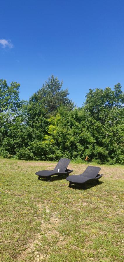 Chez Fanny - Les Tuileries - Gite 1-4 Pers. Avec Jardin Privatif - Proche Cahors Le Montat Exteriör bild